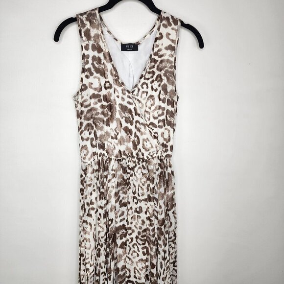 Vici Diana Leopard Print V Neck Flowy Maxi Dress  Brown White Small - Picture 4 of 16